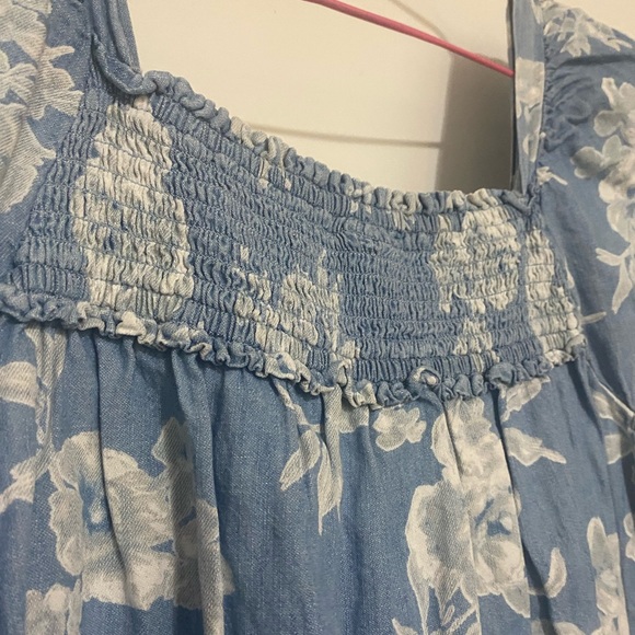 Square Neck Top Blue Floral Old Navy - Picture 2 of 5